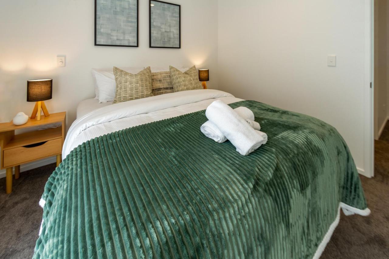 Apartment Indulge In Hagley Park 2 Bed 2 Bath Christchurch