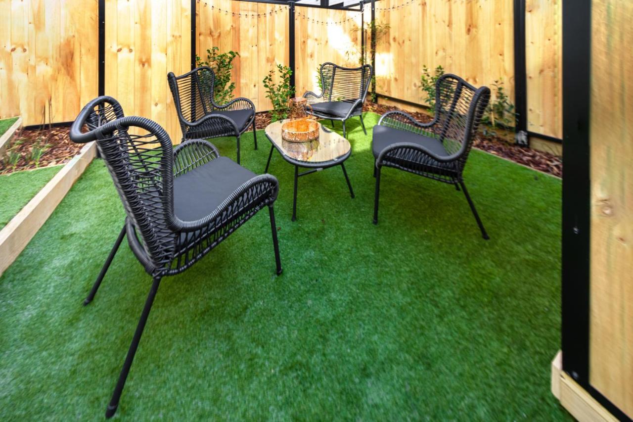 Indulge In Hagley Park 2 Bed 2 Bath Christchurch