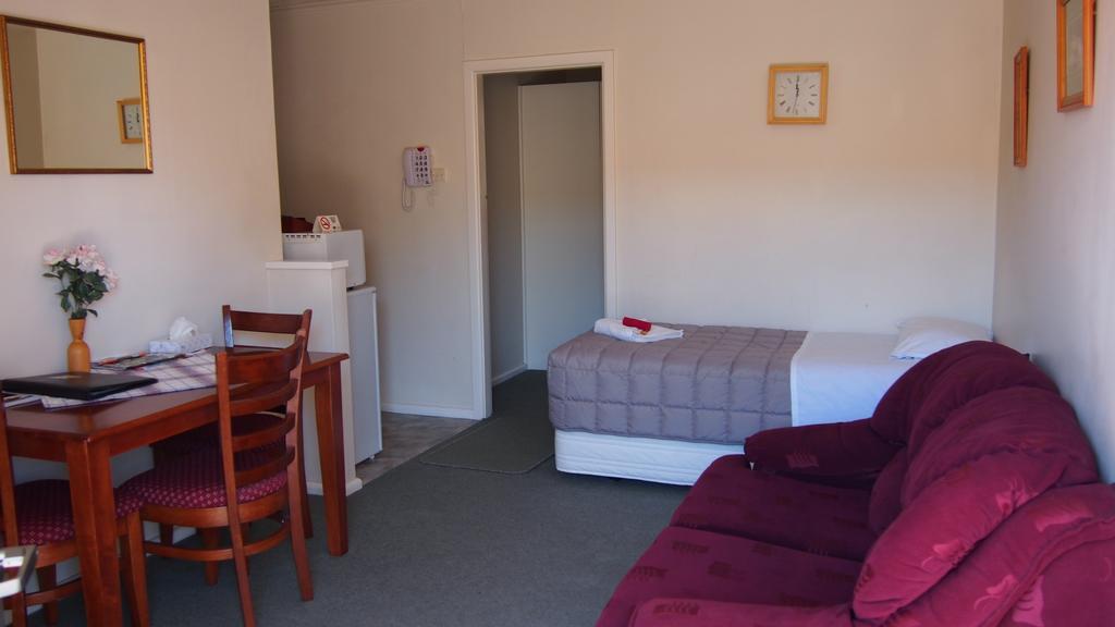 Earnslaw Motel