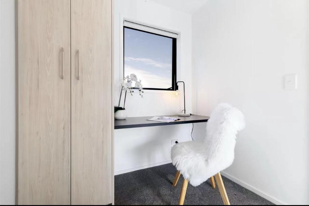New Cozy Townhouse Near Chch Arena * Christchurch