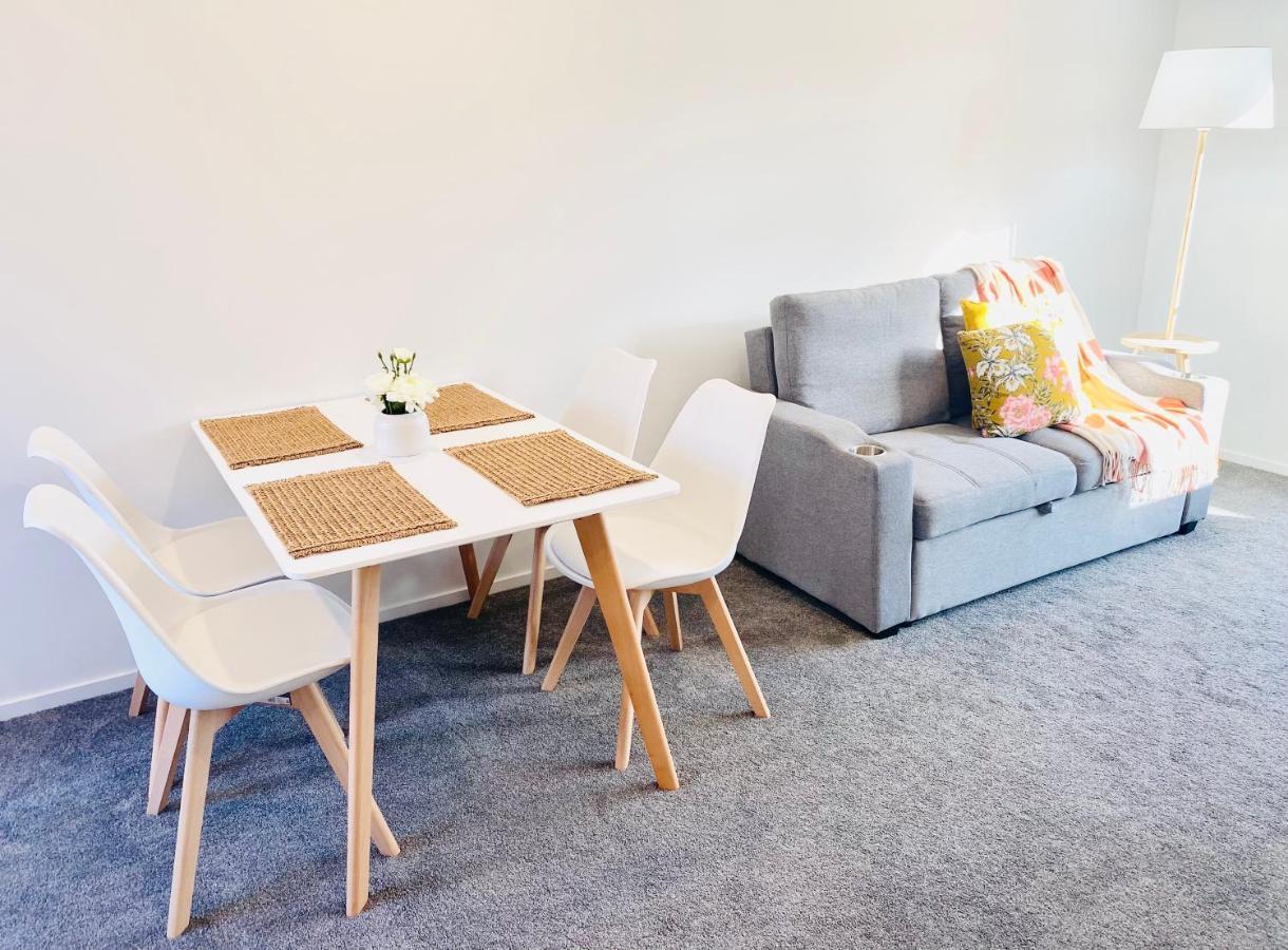 New Cozy Townhouse Near Chch Arena Apartment