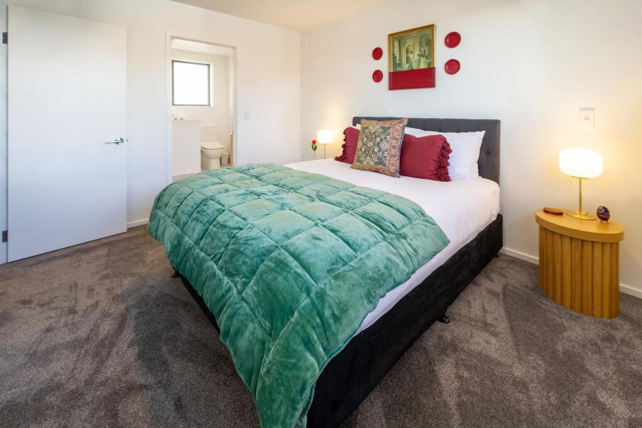 Harmony Hideout 2 Bed 2 Bath * Christchurch