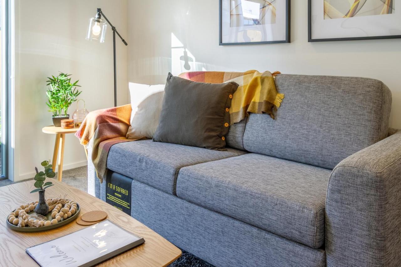 The Happy Hideaway 2 Bed 2 Bath Christchurch