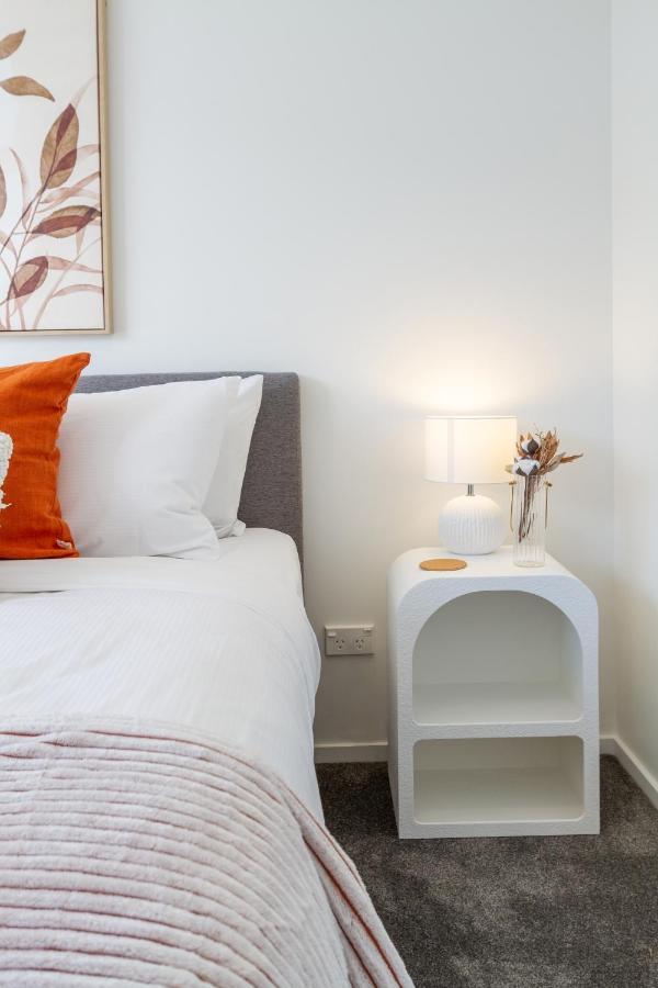 The Happy Hideaway 2 Bed 2 Bath Apartment Christchurch