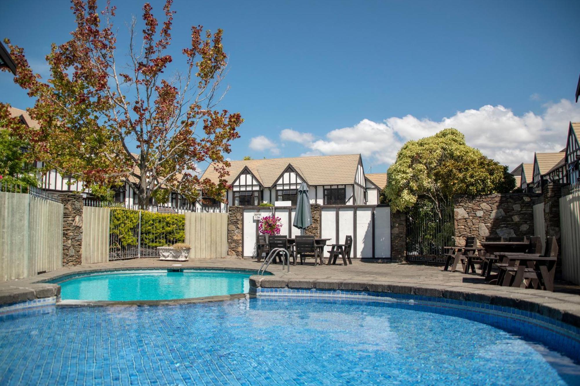Scenic Cotswold 4*