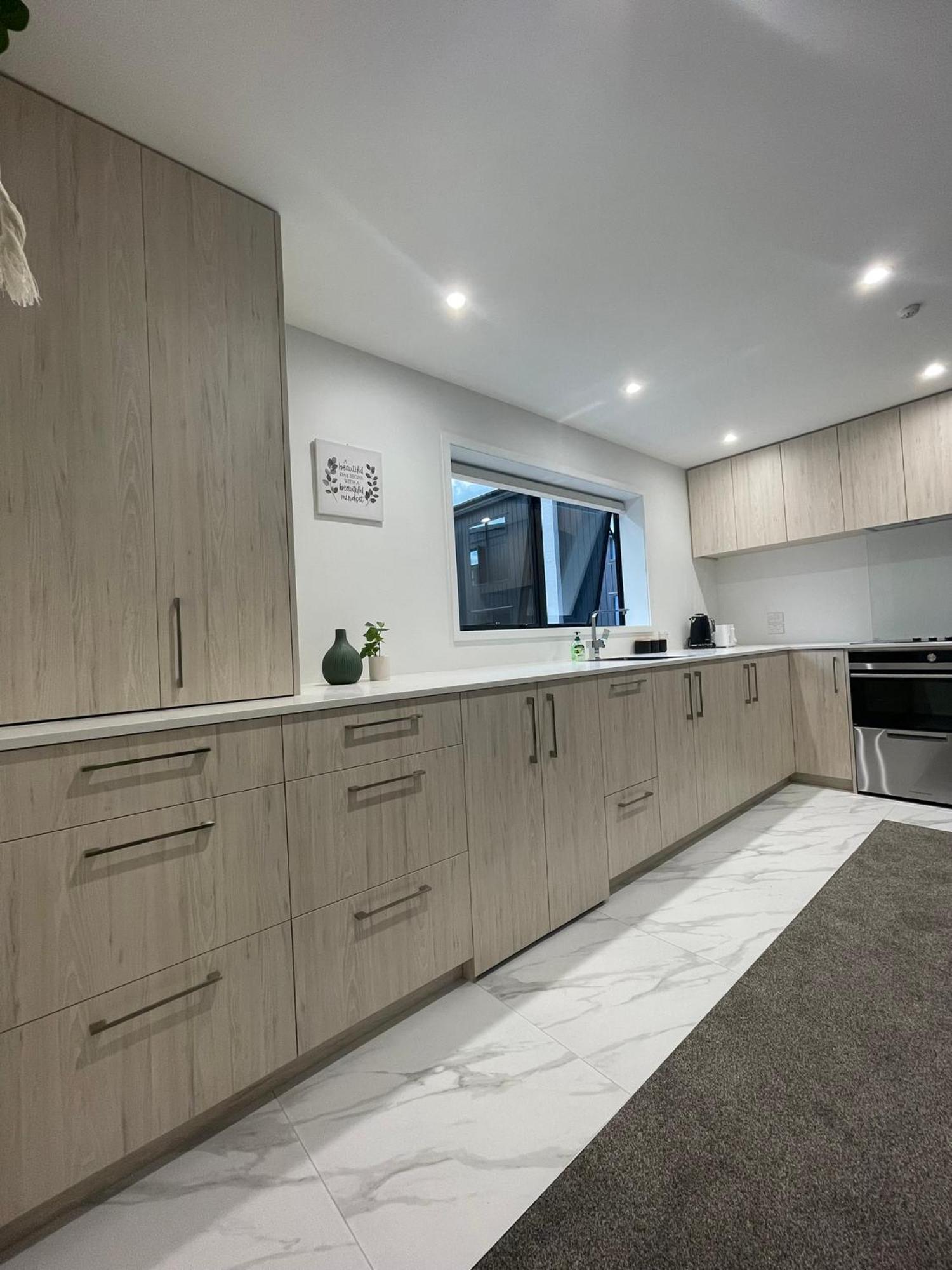 Apartment Luxury Cbd 2 Bed Near Riverside Market Free Parking!
