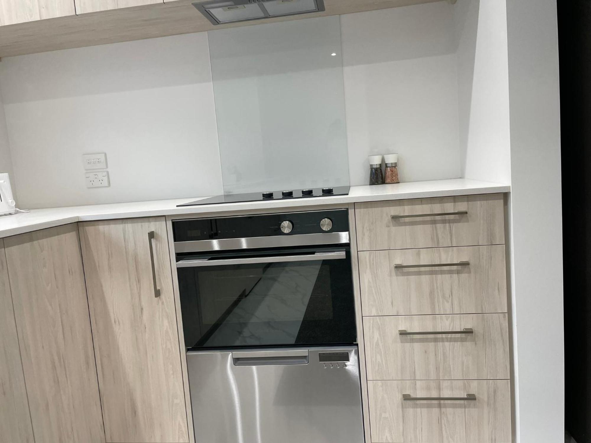 Luxury Cbd 2 Bed Near Riverside Market Free Parking! Christchurch