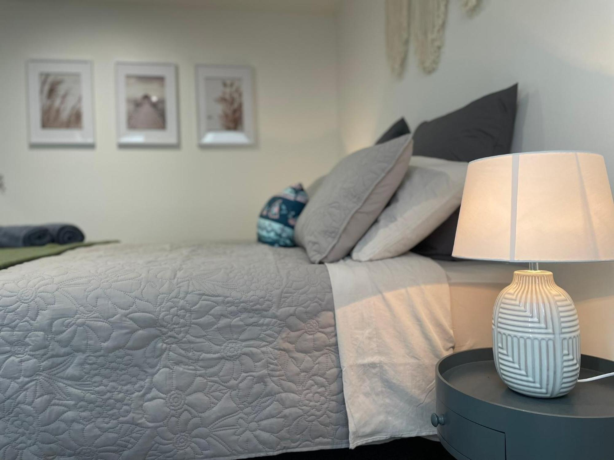 Luxury Cbd 2 Bed Near Riverside Market Free Parking! Christchurch