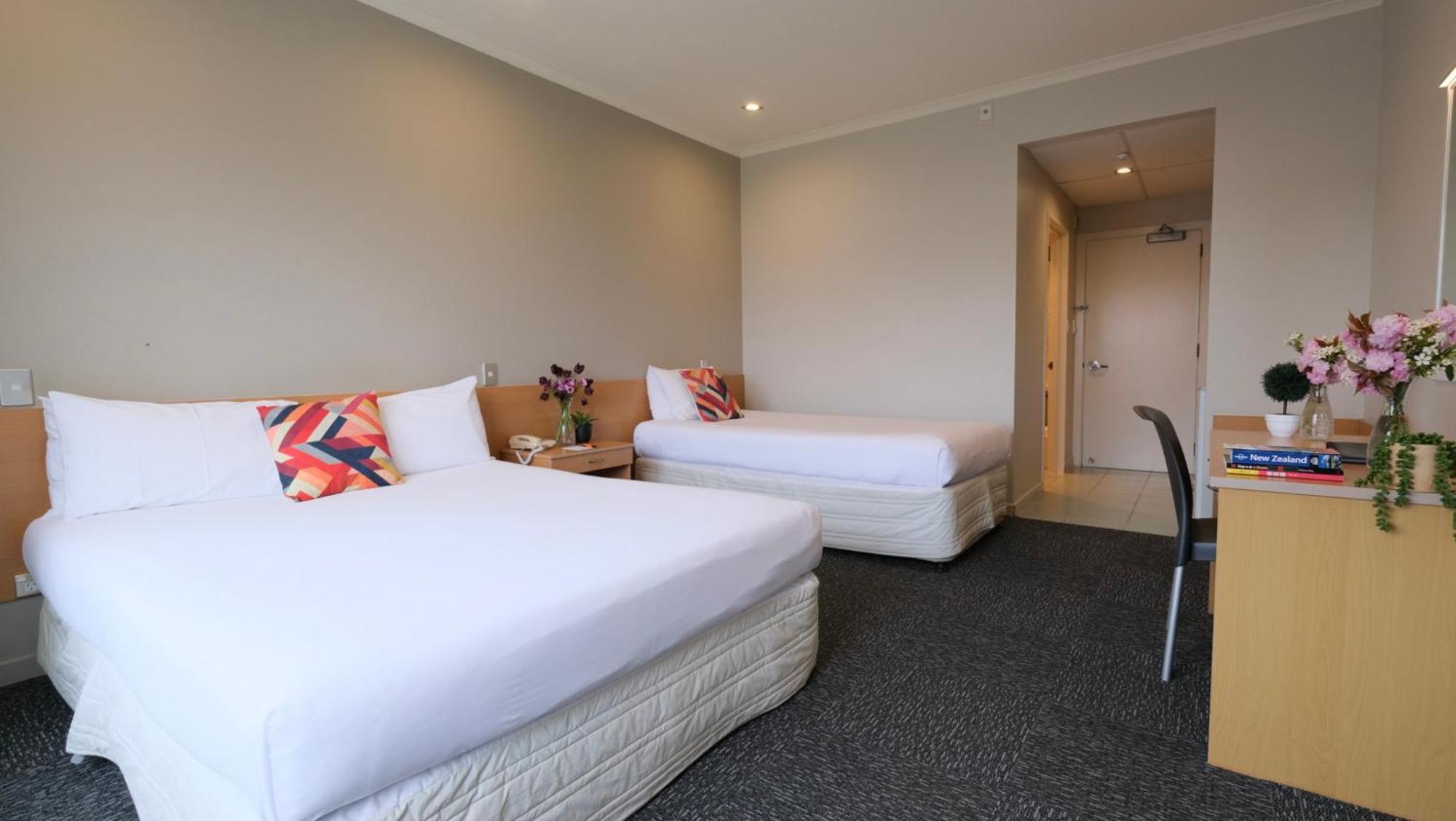 Hotel The Garden Christchurch