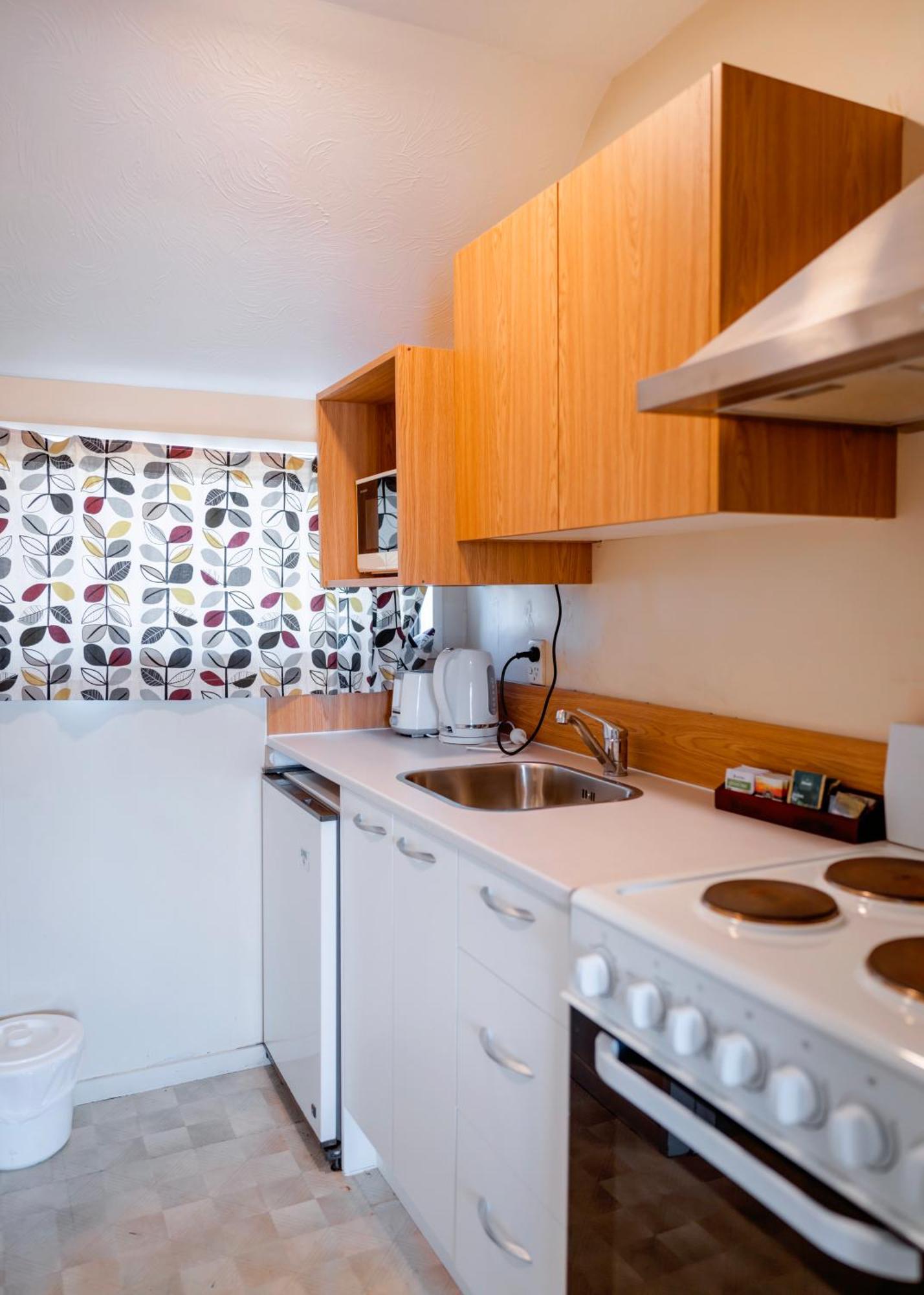 Merivale Court & 3* Christchurch