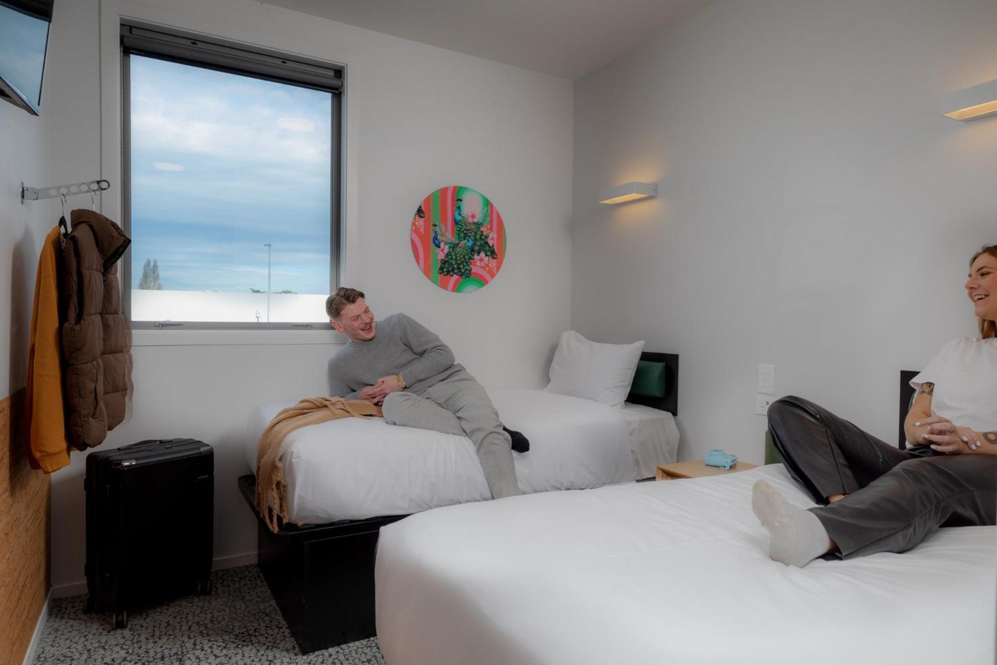 Lylo Airport Hostel