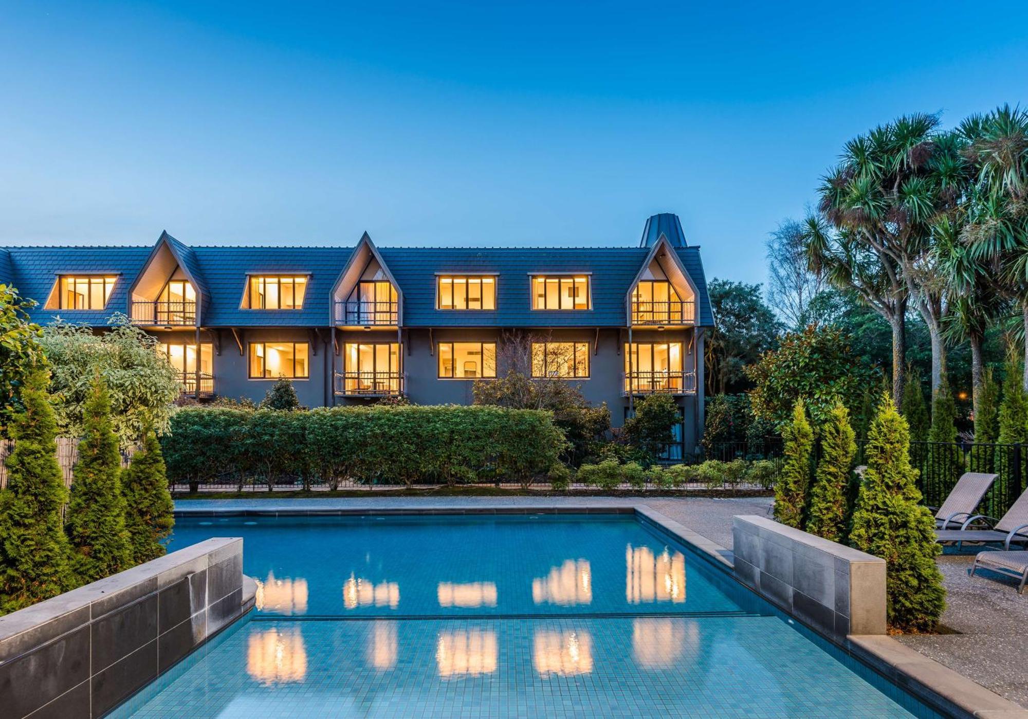 Chateau On The Park - Christchurch, A Doubletree By Hilton Hotel 4*
