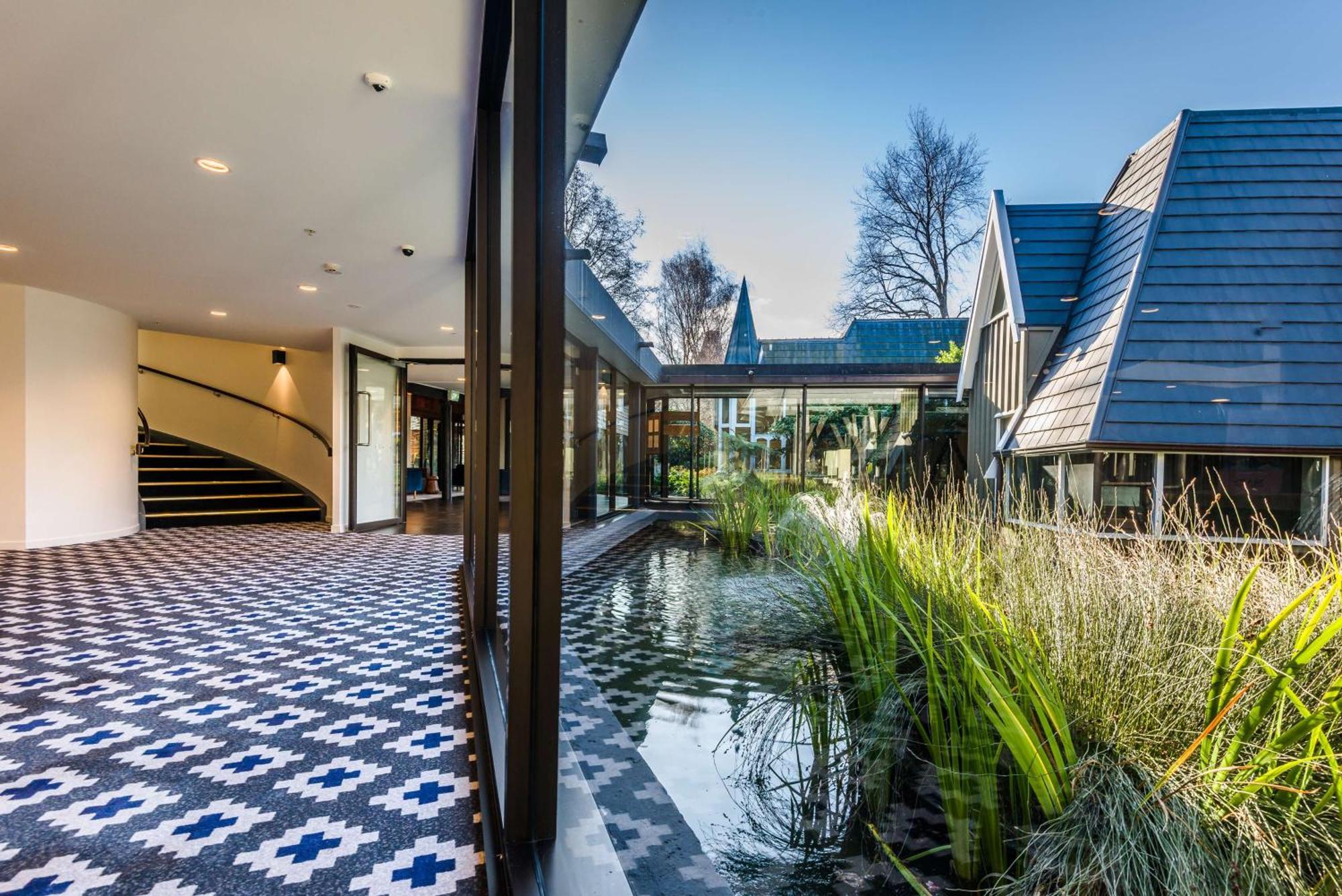 Hotel Chateau On The Park - Christchurch, A Doubletree By Hilton 4*
