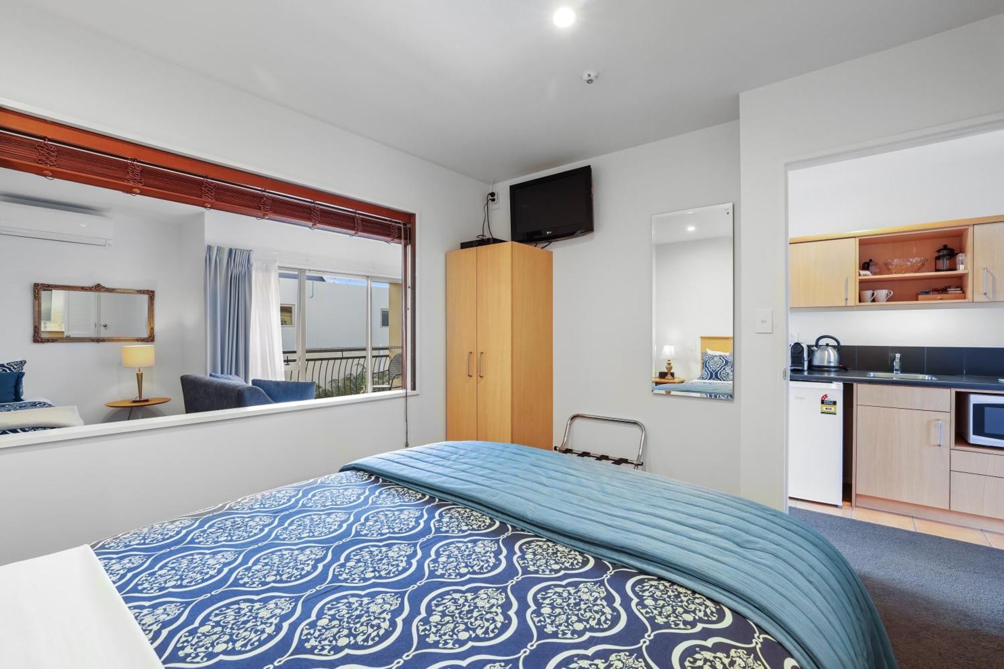 Lorenzo Motor Motel 4*