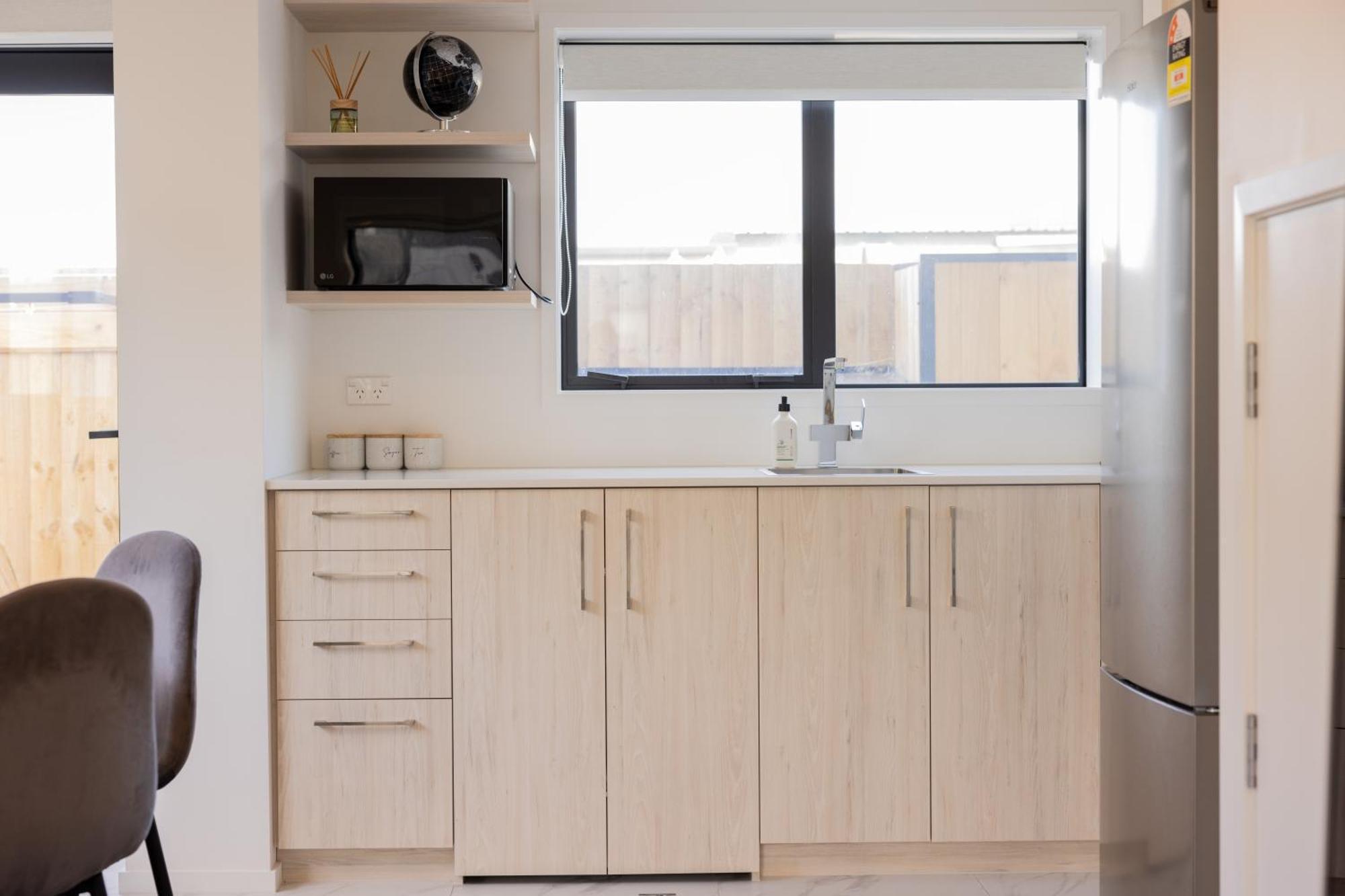Luxury 2 Bedroom Townhouse By Hagley Park In Cbd Holiday home *