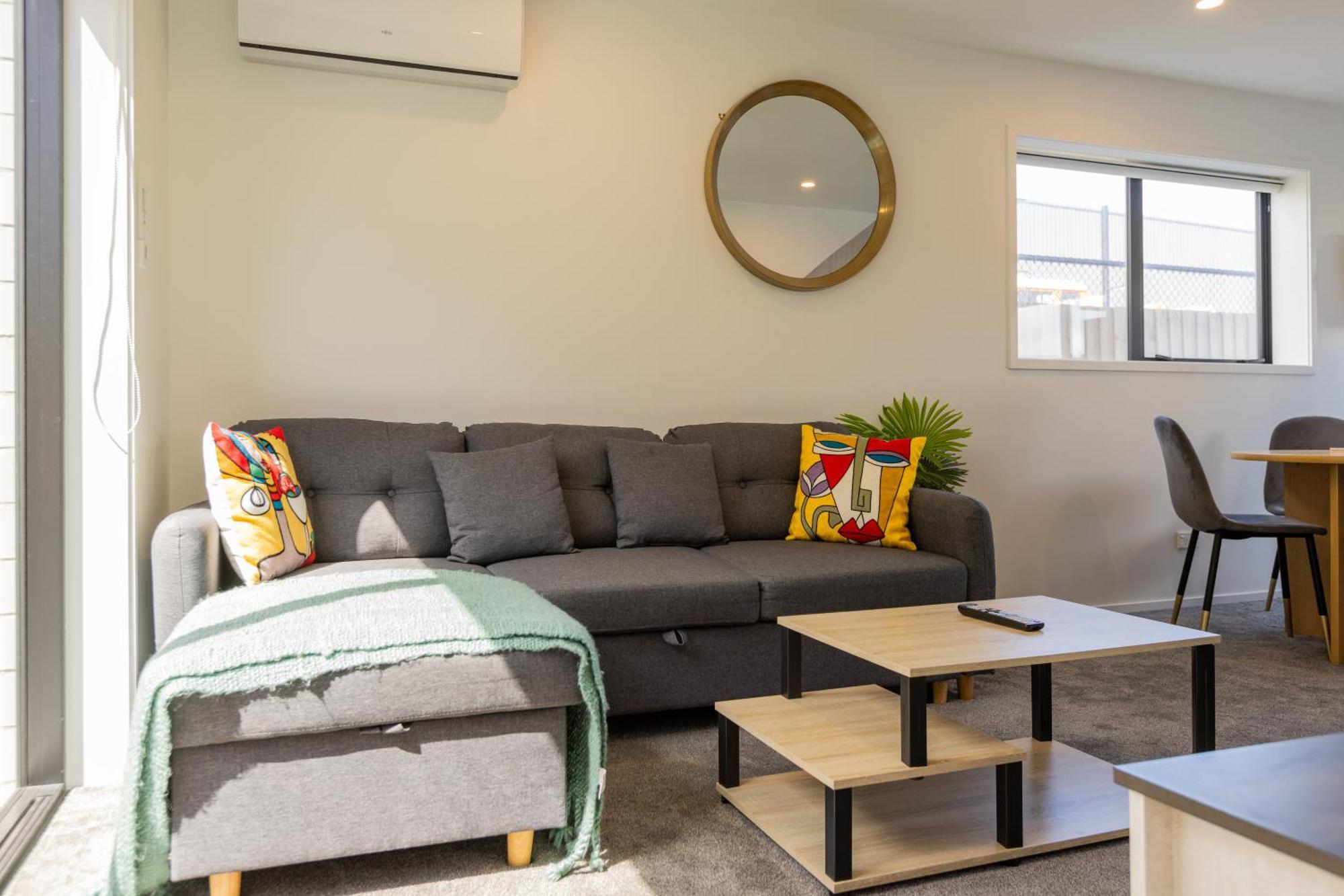 Holiday home Luxury 2 Bedroom Townhouse By Hagley Park In Cbd