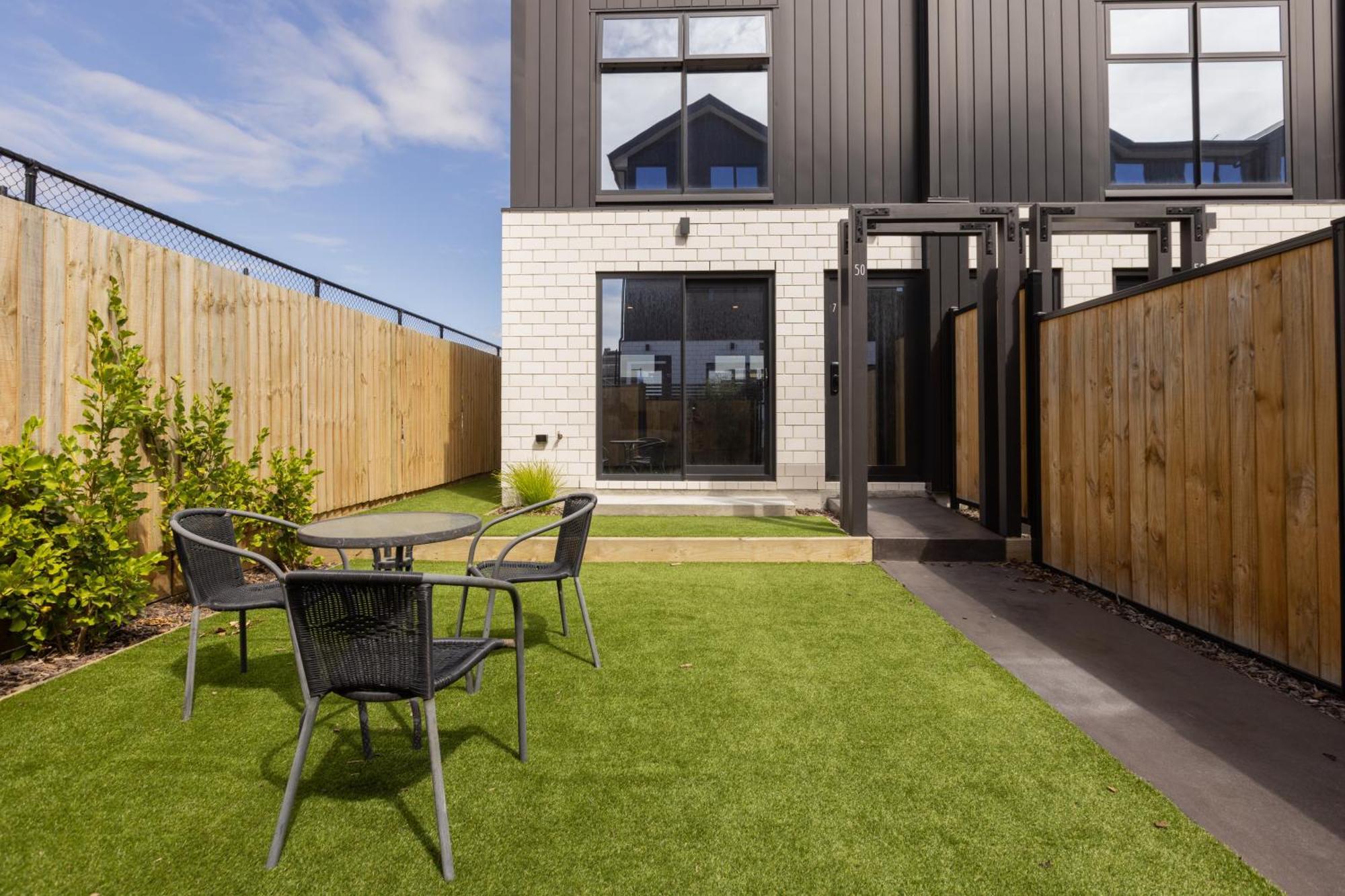 Luxury 2 Bedroom Townhouse By Hagley Park In Cbd * Christchurch
