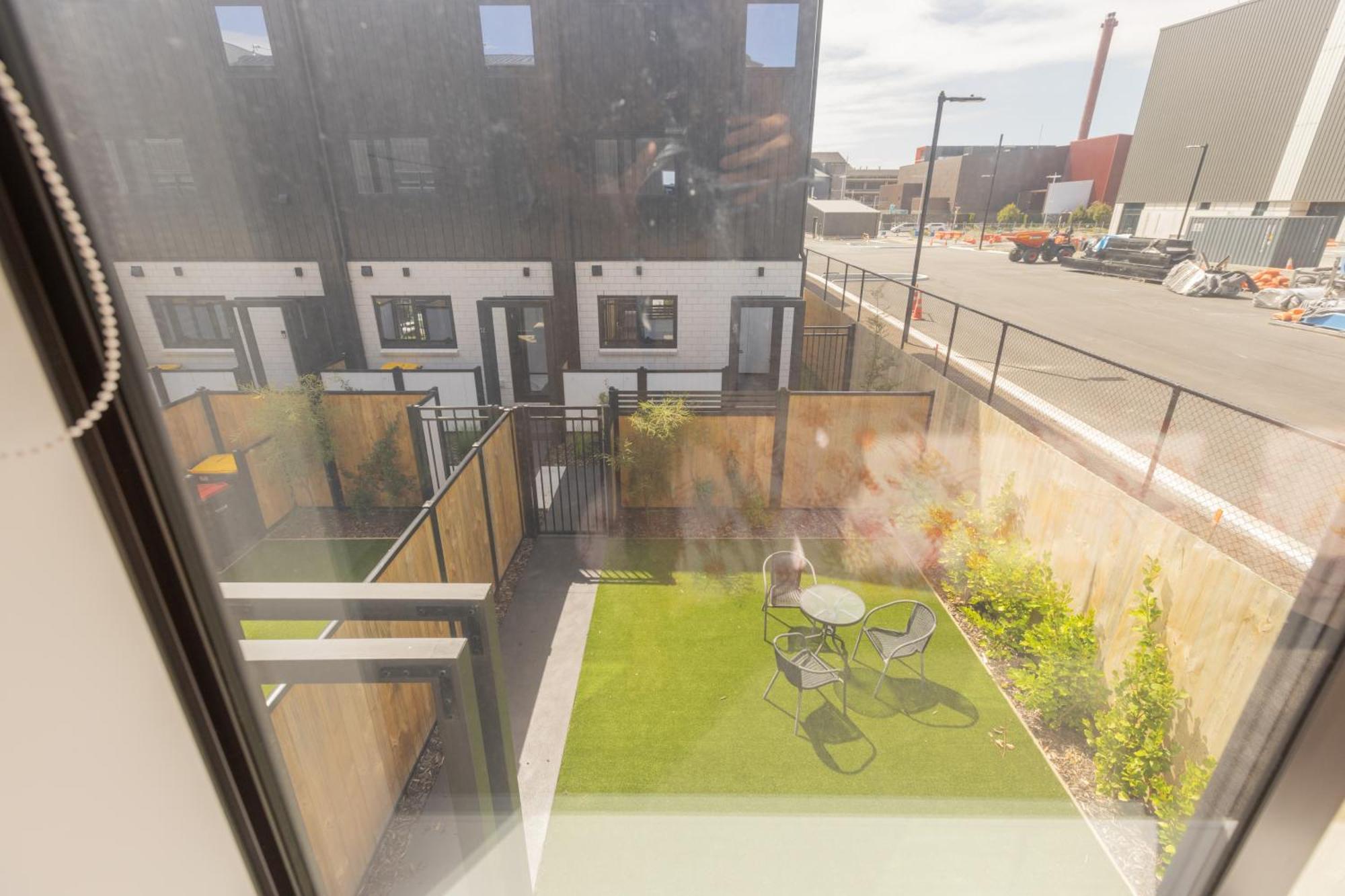 Holiday home Luxury 2 Bedroom Townhouse By Hagley Park In Cbd *