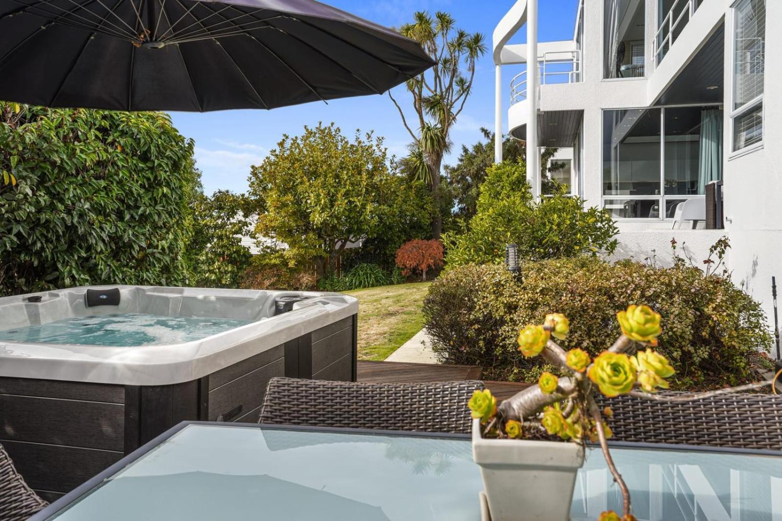 Panoramic Views With Hot Tub Holiday home
