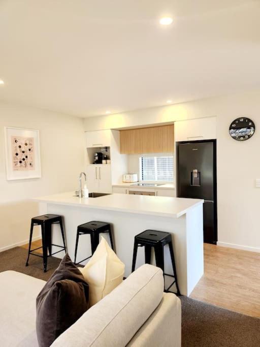 House With Garage Apartment *