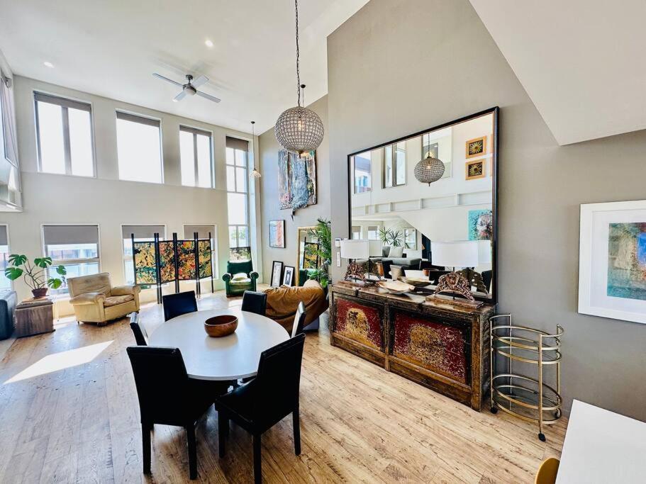 Stunning New York Loft Gallery Christchurch