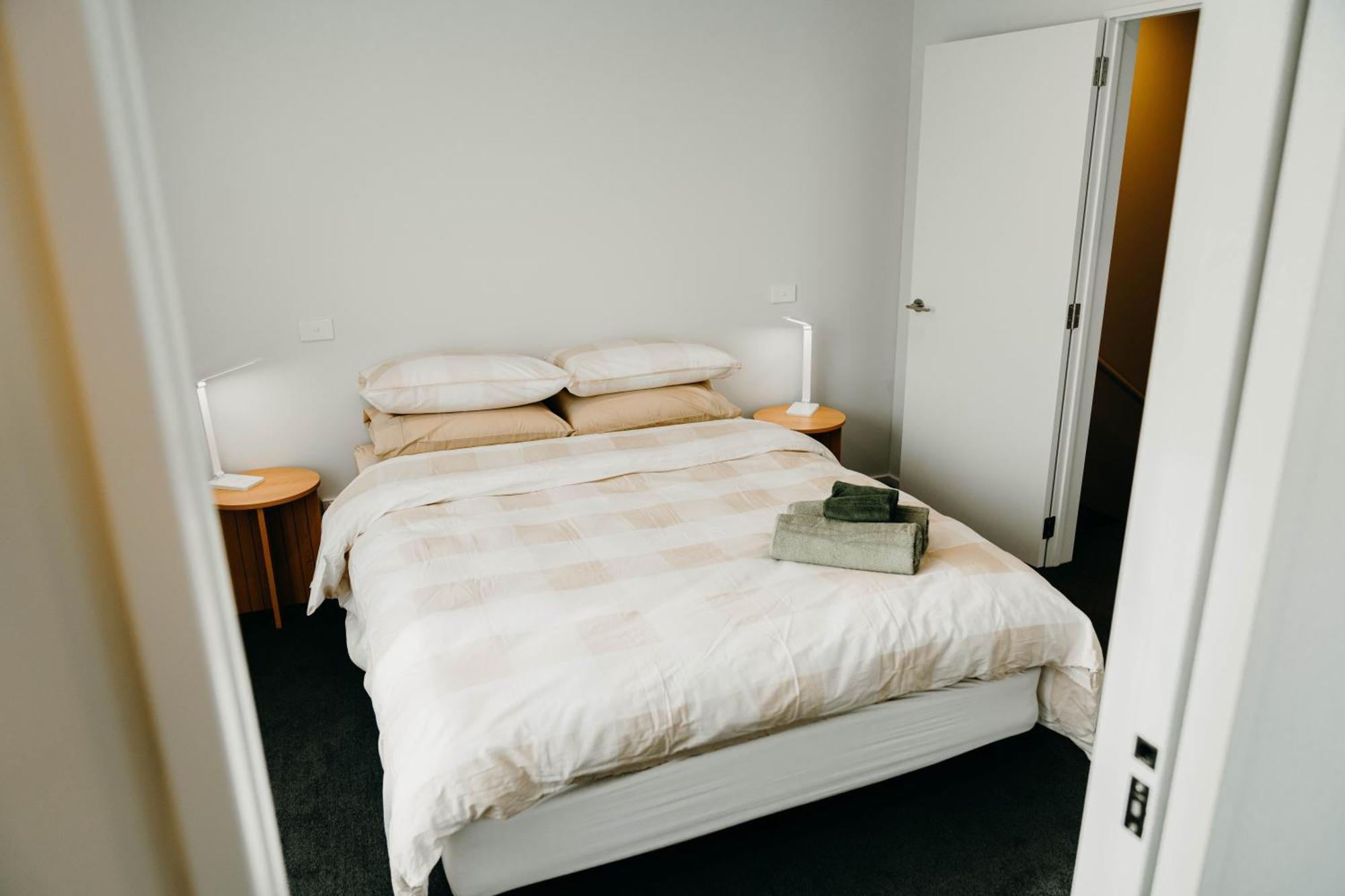 Holiday home New Townhouse, Heart Of Centre, 2 Bed 2 Bath, Car Park Christchurch