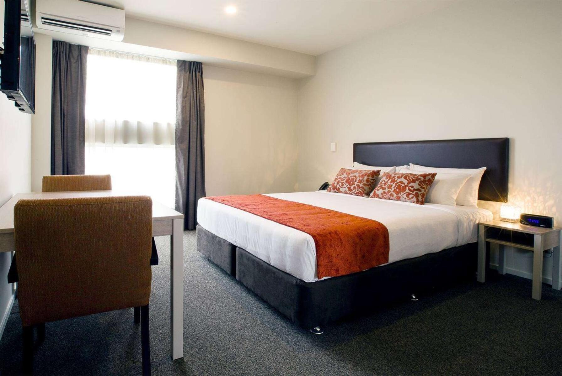 Ramada By Wyndham Aparthotel 4*