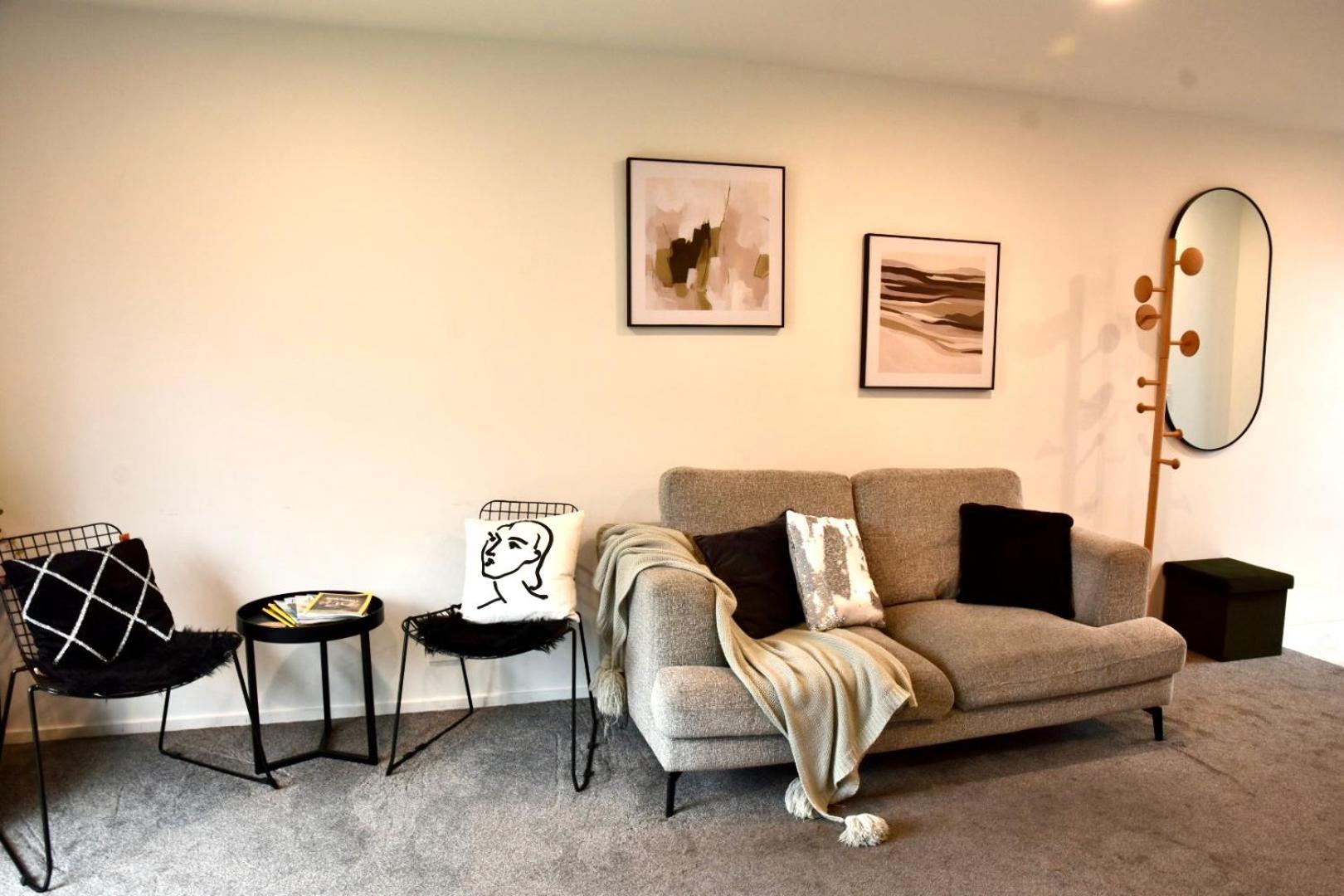 Apartment Close To Arena And One Kilometer From Railway Station Onsite Ev Car Park