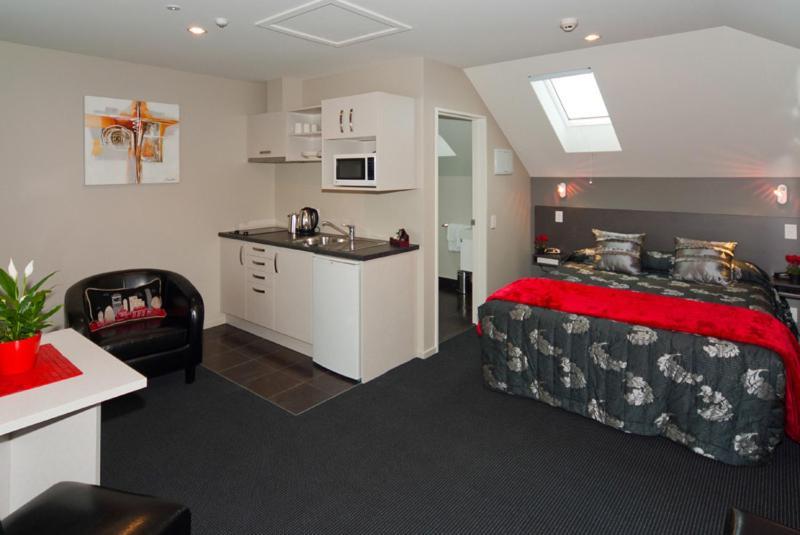 315 Riccarton Motel