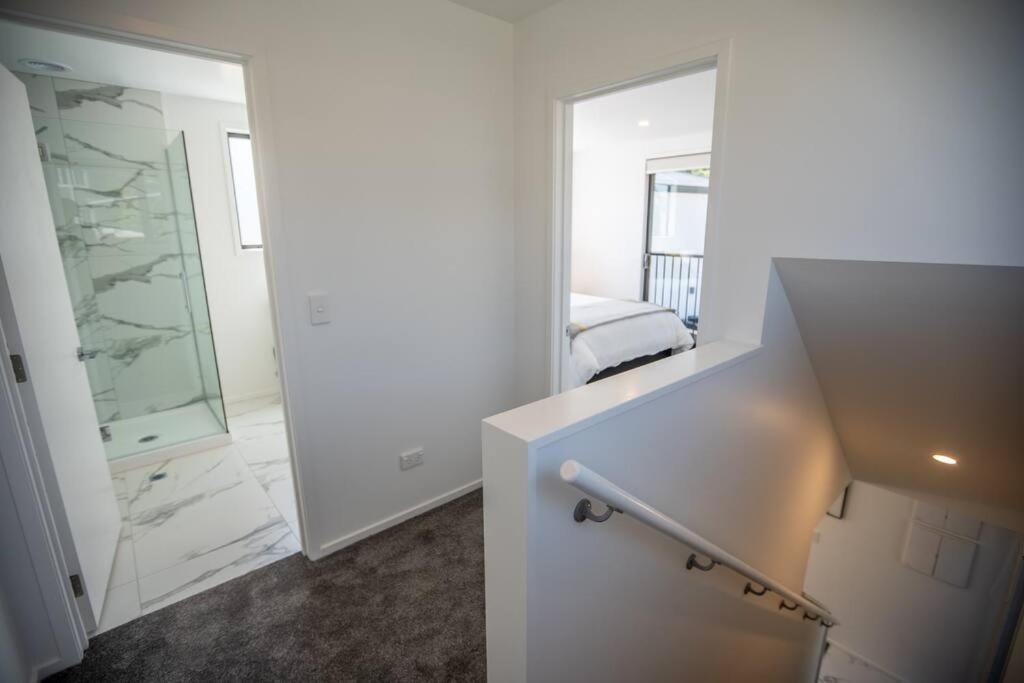 Brand New Opposite Hagley Park Close Cbd Hospital