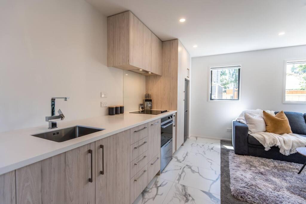 Apartment Brand New Opposite Hagley Park Close Cbd Hospital