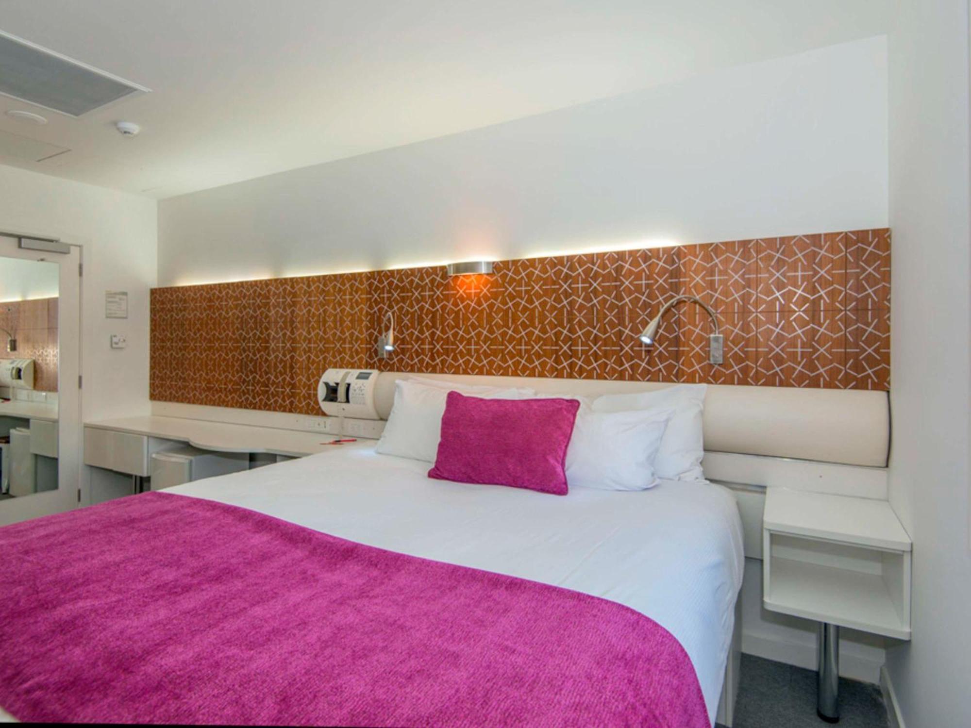Breakfree On Cashel, An Accor Hotel 3*