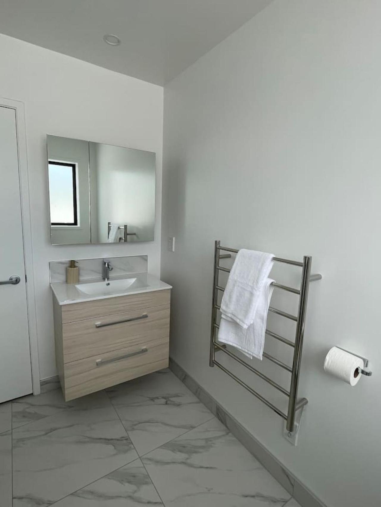 Cbd 5 - 2 Bed 2 Bath Christchurch