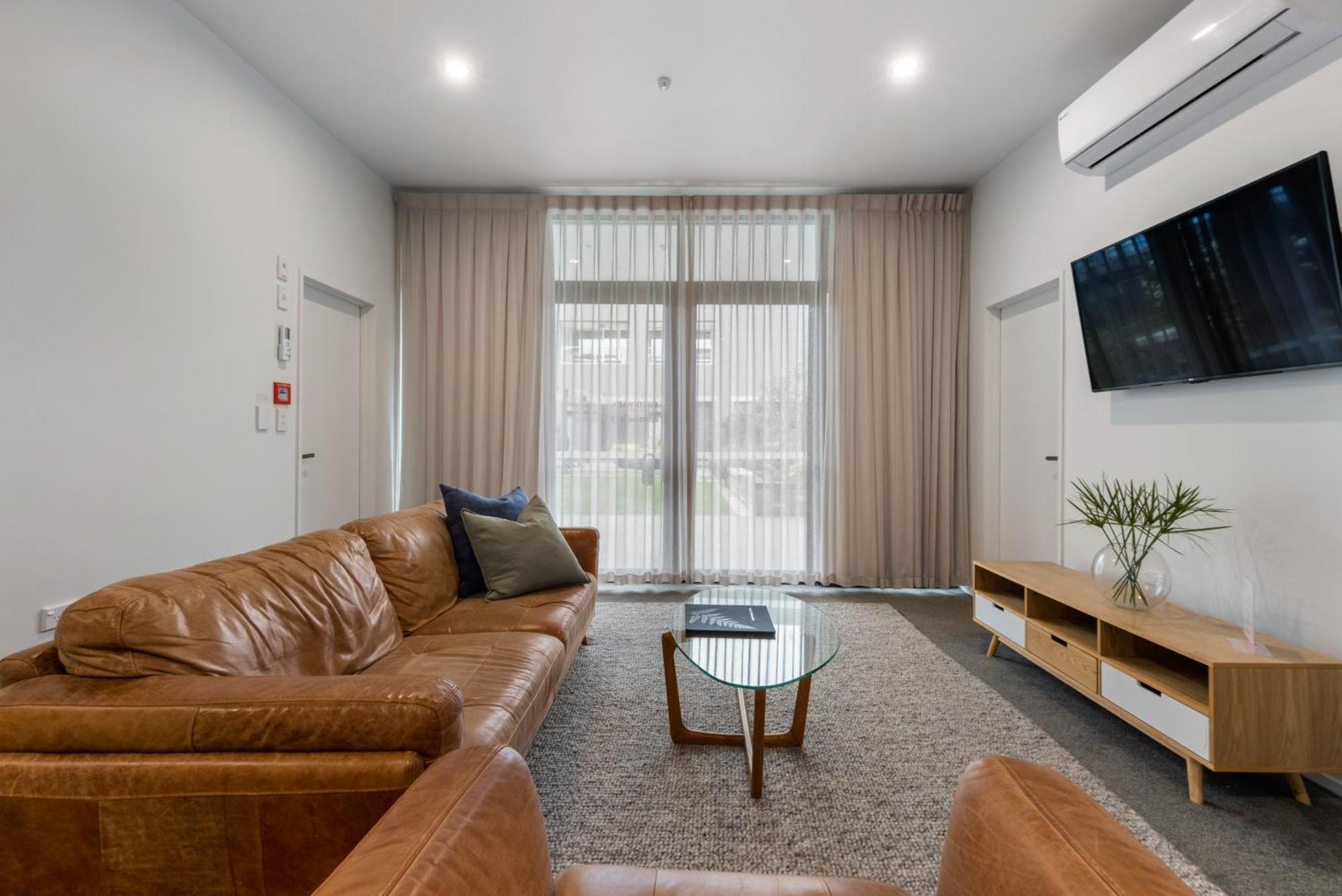 Aparthotel Southwark & 4*