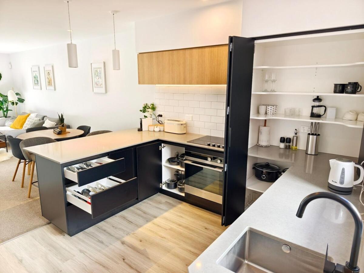 Cbd 2 Bed 2 Bath Parkside Retreat With Freeparking Christchurch