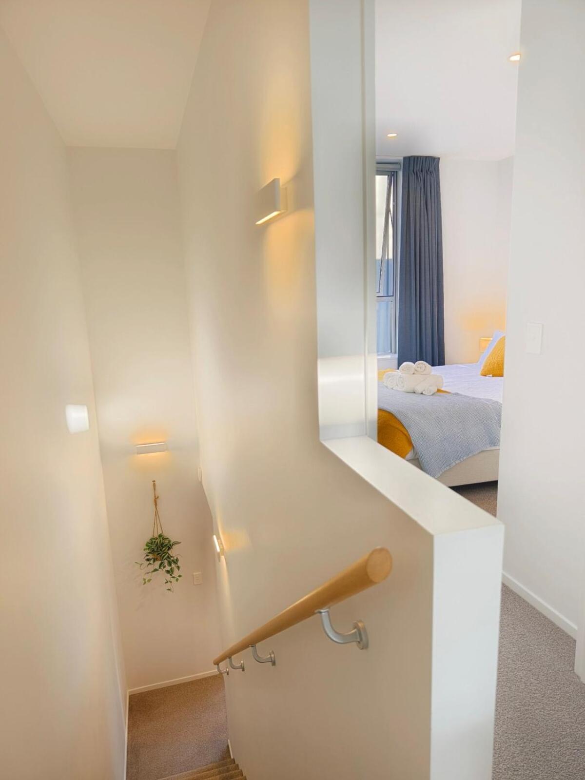 Cbd 2 Bed 2 Bath Parkside Retreat With Freeparking *