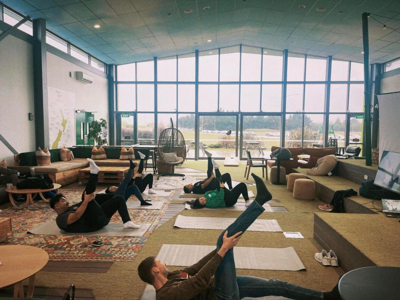 Hostel Lylo Airport