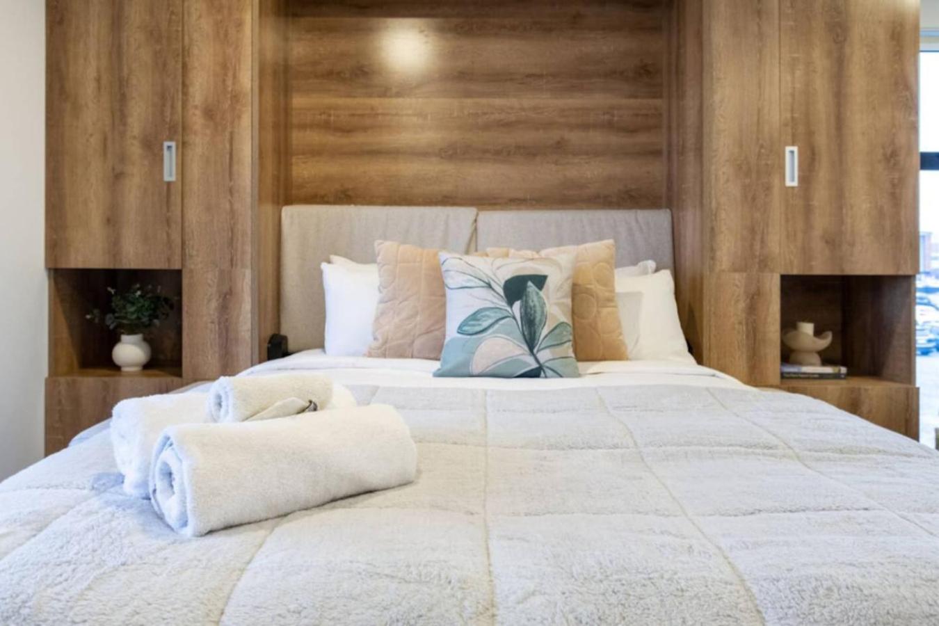 Luxury Cbd Apartment *