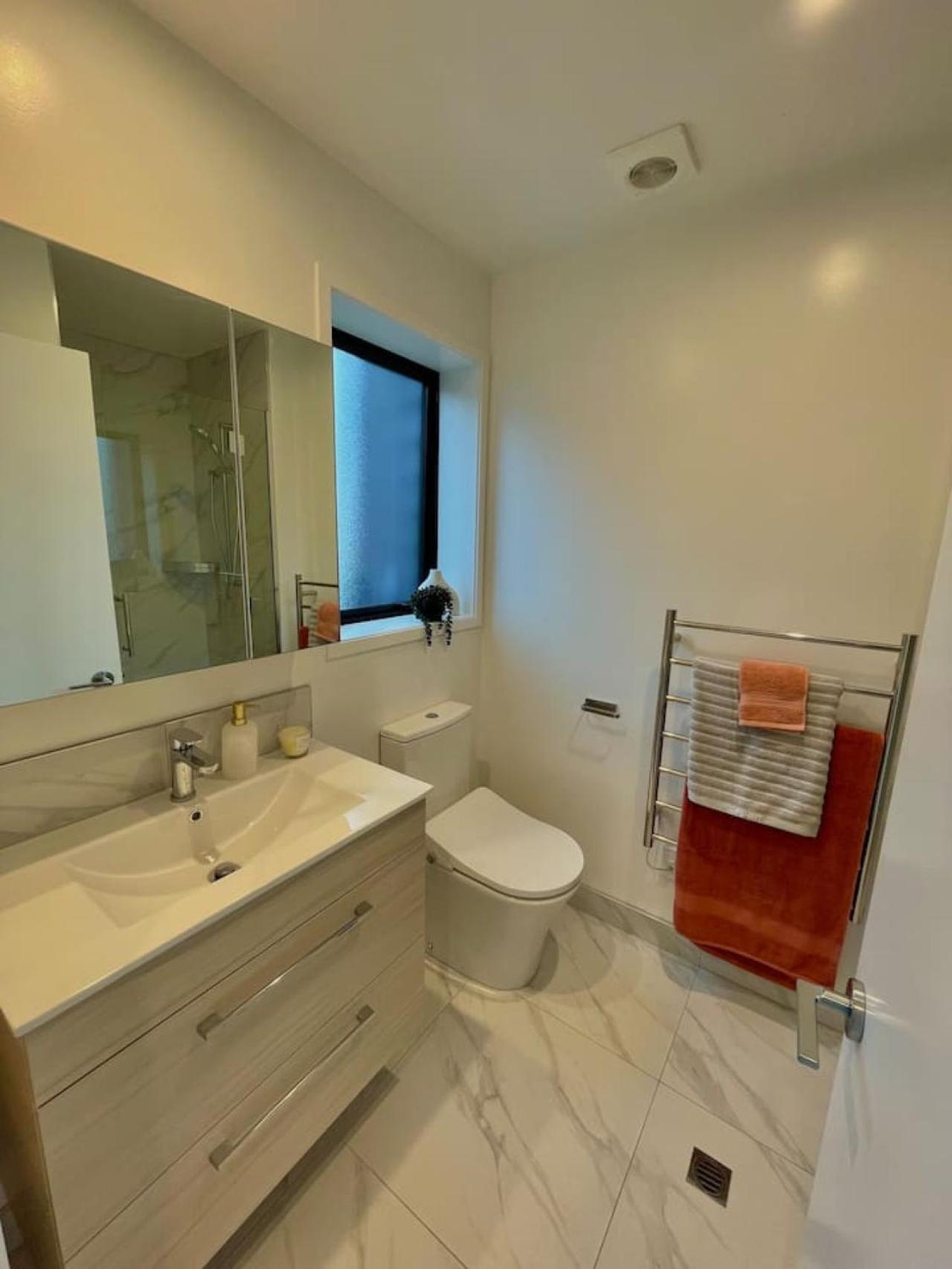 Charming Cbd Apartment Christchurch