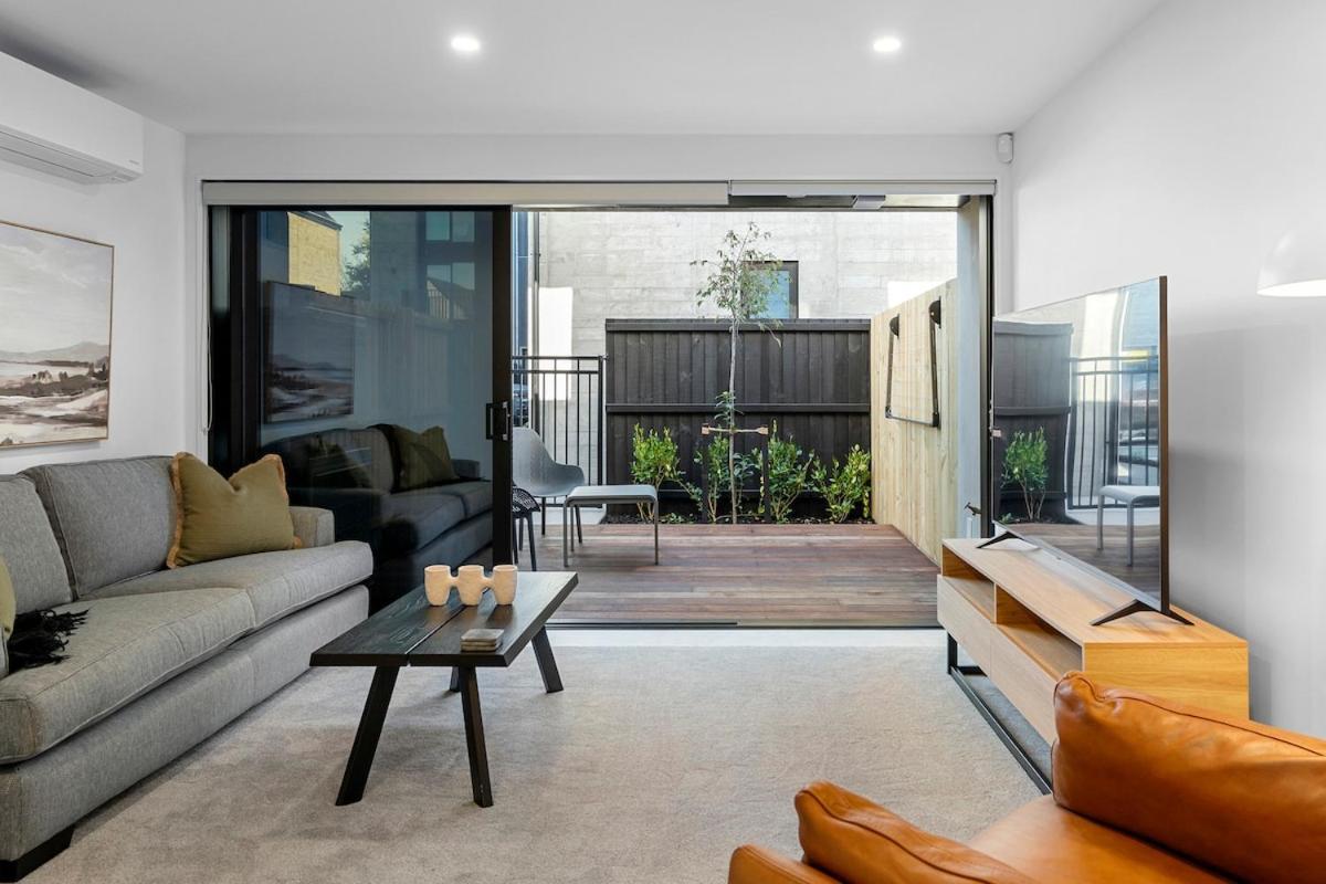 Apartment Stylish Heart Of The Cbd