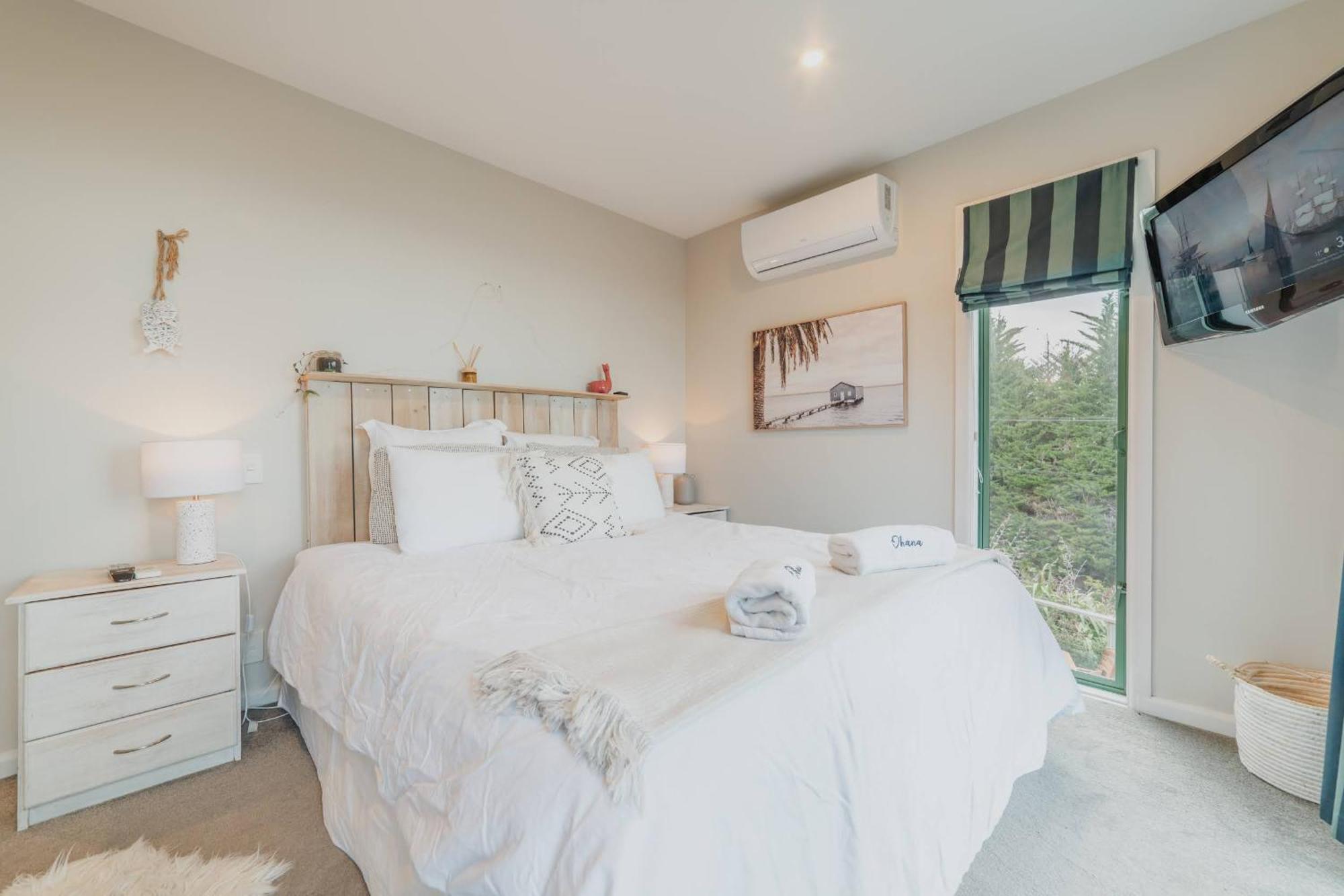 Holiday home Elevated Ocean View Oasis - 3br 2 Bath Parking