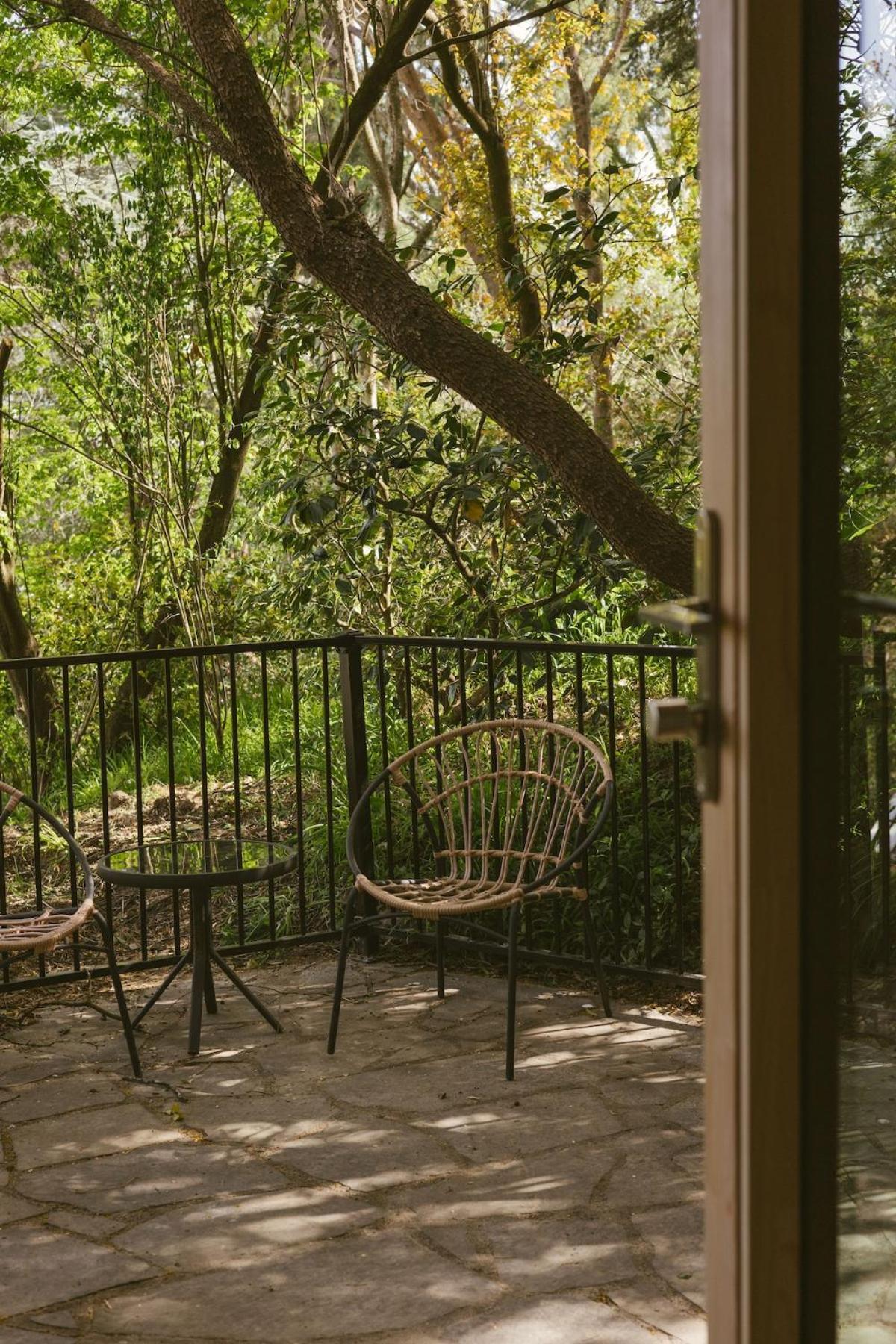 The Bird's Nest - Secluded Getaway! Christchurch