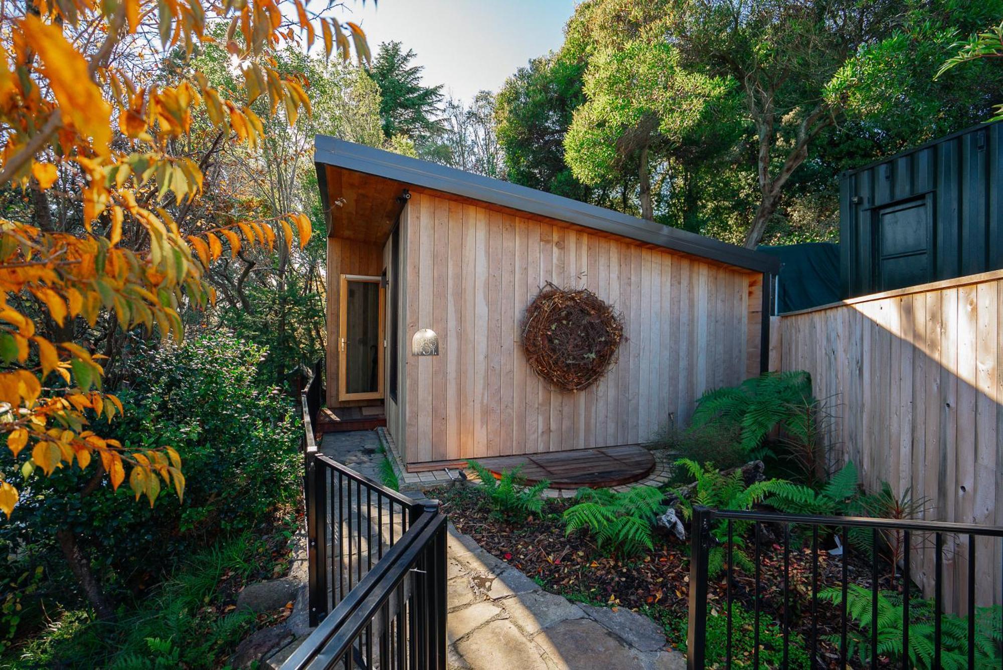 The Bird's Nest - Secluded Getaway! *