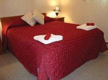 Motel Earnslaw 3*