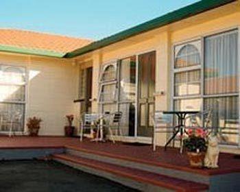 Earnslaw Motel 3*