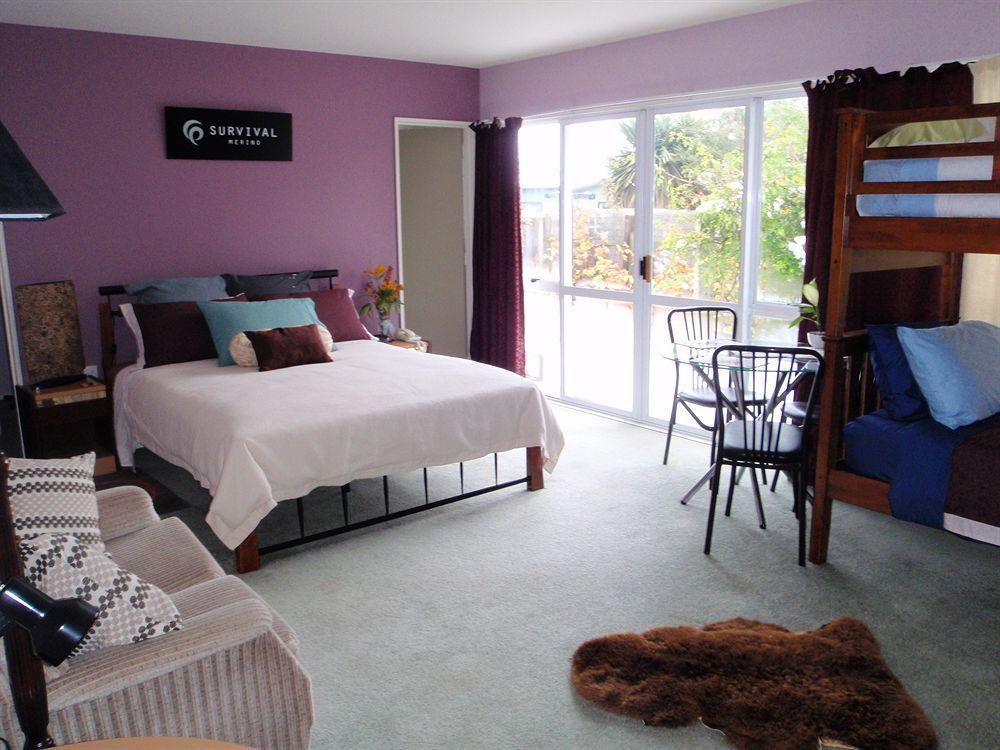 Purple-der House 3*