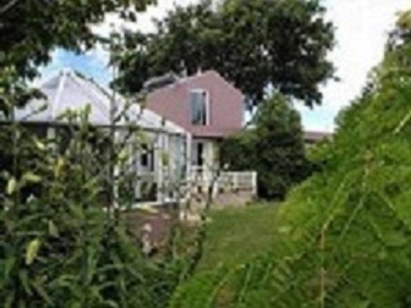 Purple-der House Guest house