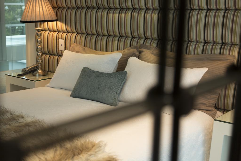 Bed & Breakfast The Establishment Boutique Christchurch