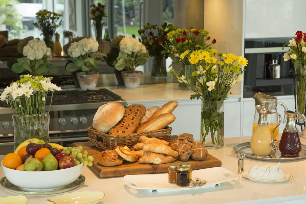 Bed & Breakfast The Establishment Boutique Christchurch