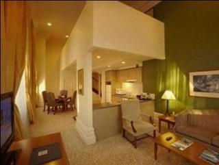 Hotel Adina Heritage 4*